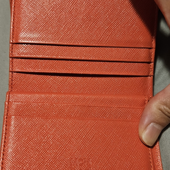 Authentic MCM compact wallet. - Picture 7 of 10